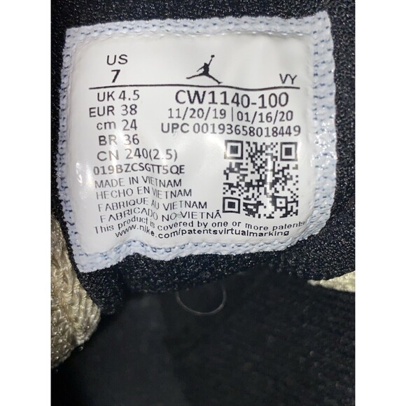 Nike Jordan 1 SE Mid Size 7 Eur Size 38- Lightbulb CW1140-100 - Picture 9 of 12